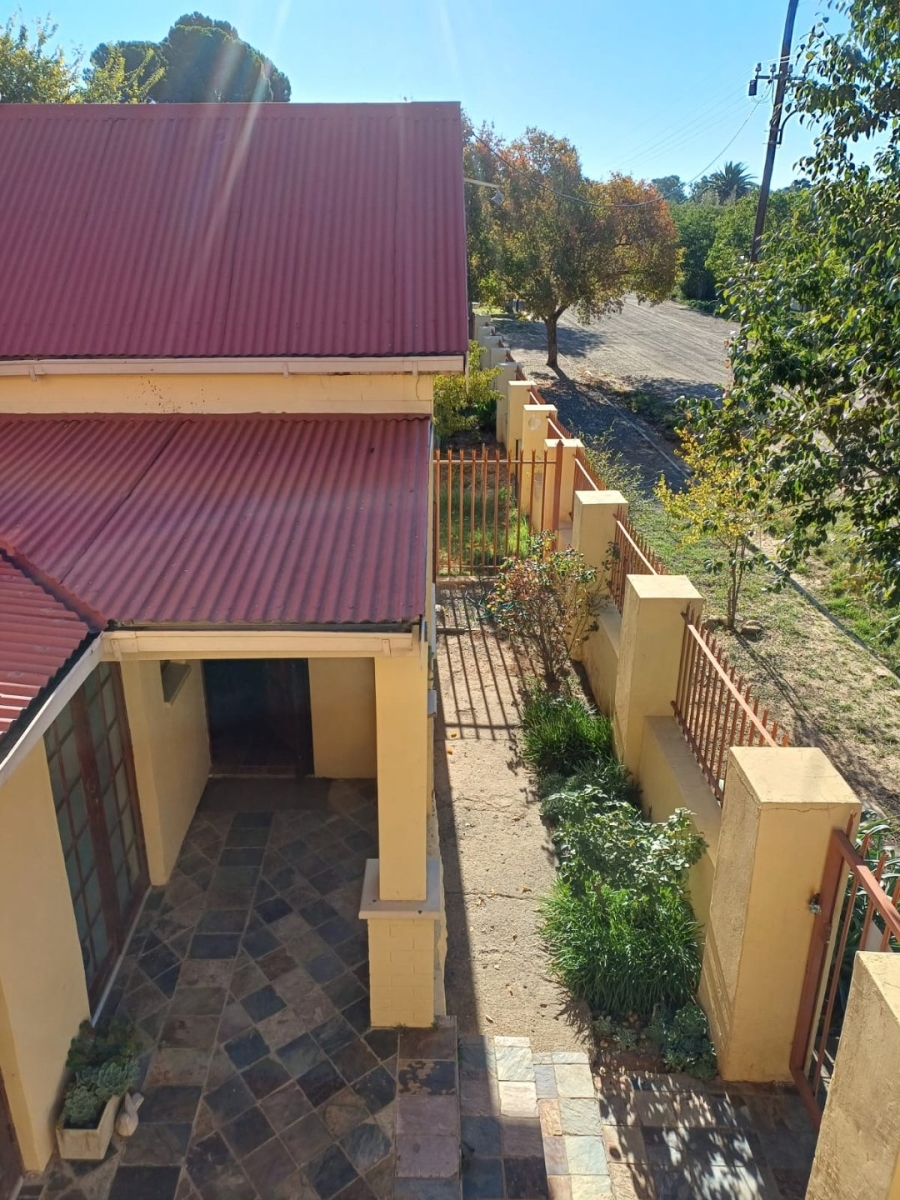 3 Bedroom Property for Sale in Trompsburg Free State
